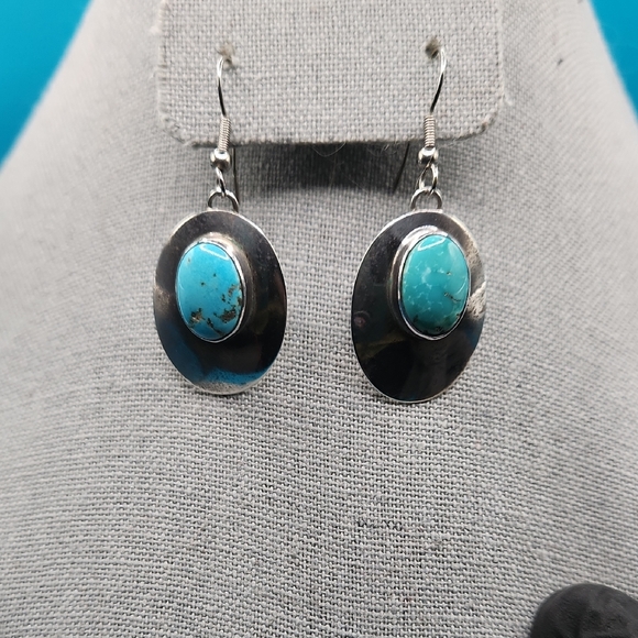 925 Sterling Silver Jewelry - Turquoise and Silver Oval Earrings